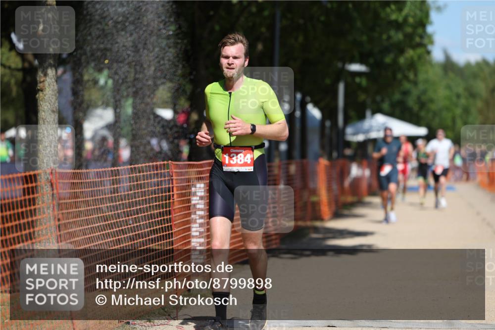 07.09.2025 - 19. Norderstedt Triathlon Michael Strokosch http://msf.ph/oto/8799898 07.09.2025 13:07:31 Laufen 718, 788, 1384 meine-sportfotos.de