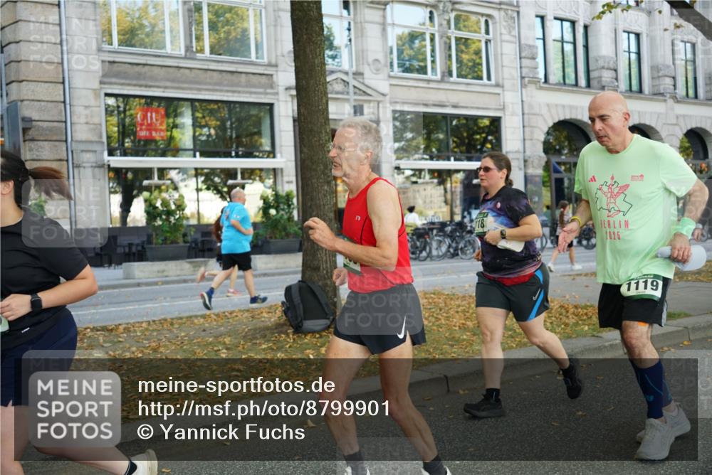 07.09.2025 - BARMER Alsterlauf Yannick Fuchs http://msf.ph/oto/8799901 07.09.2025 11:48:03 Laufen 18, 1025, 1119 meine-sportfotos.de