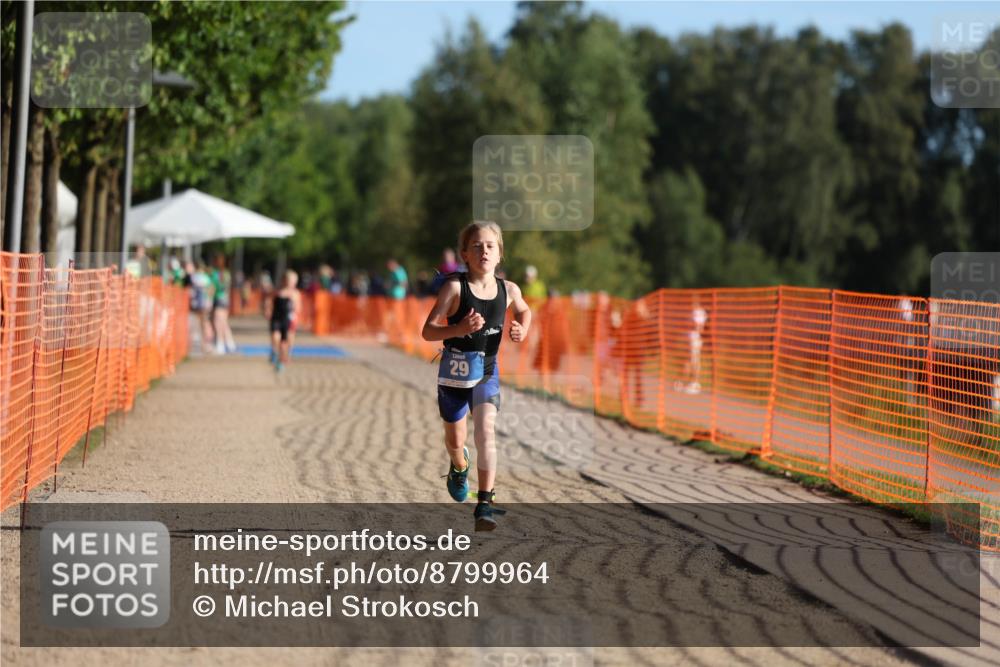 07.09.2025 - 19. Norderstedt Triathlon Michael Strokosch http://msf.ph/oto/8799964 07.09.2025 09:13:31 Laufen 14, 29, 45, 55 meine-sportfotos.de