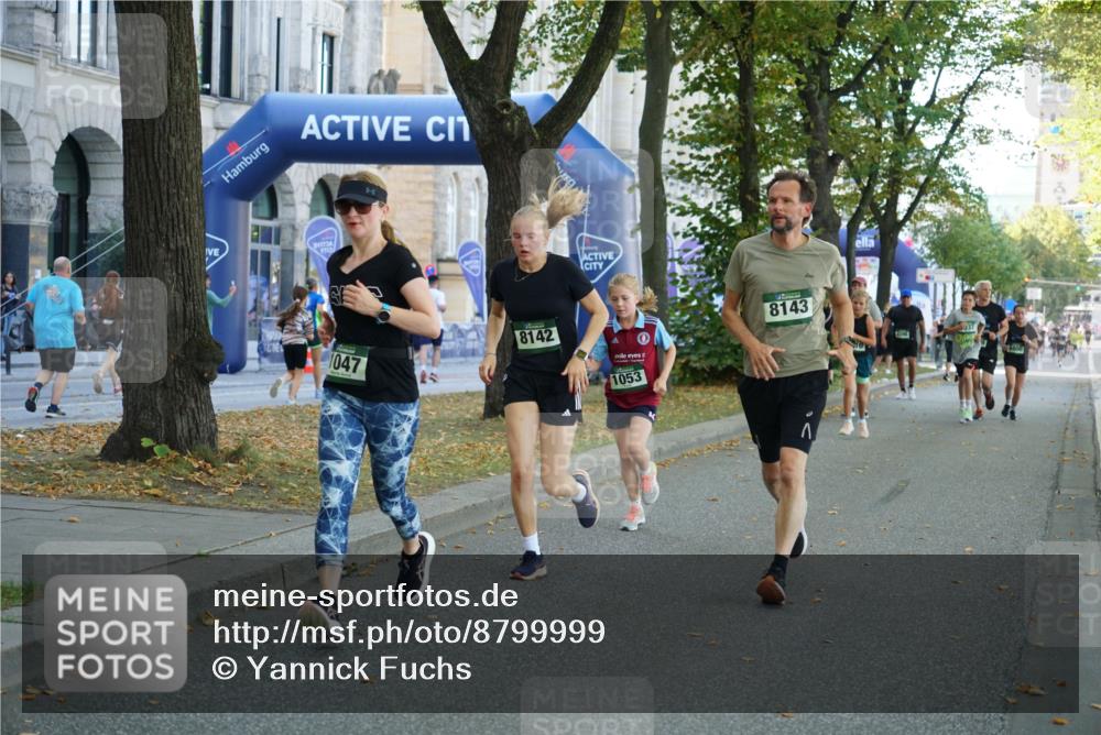 07.09.2025 - BARMER Alsterlauf Yannick Fuchs http://msf.ph/oto/8799999 07.09.2025 11:48:10 Laufen 1047, 8142, 3, 1053, 8143 meine-sportfotos.de