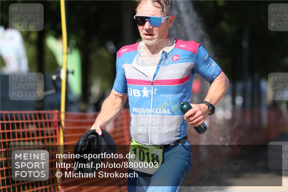 07.09.2025 - 19. Norderstedt Triathlon Michael Strokosch http://msf.ph/oto/8800003 07.09.2025 14:48:54 Laufen 965, 999, 1018 meine-sportfotos.de