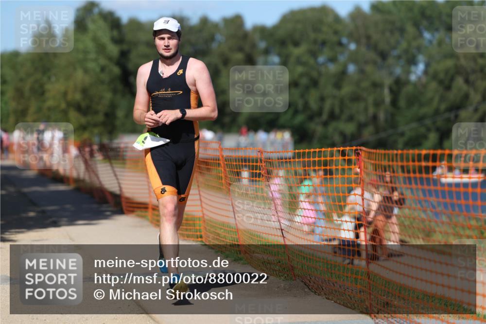 07.09.2025 - 19. Norderstedt Triathlon Michael Strokosch http://msf.ph/oto/8800022 07.09.2025 14:48:56 Laufen 999, 1018 meine-sportfotos.de