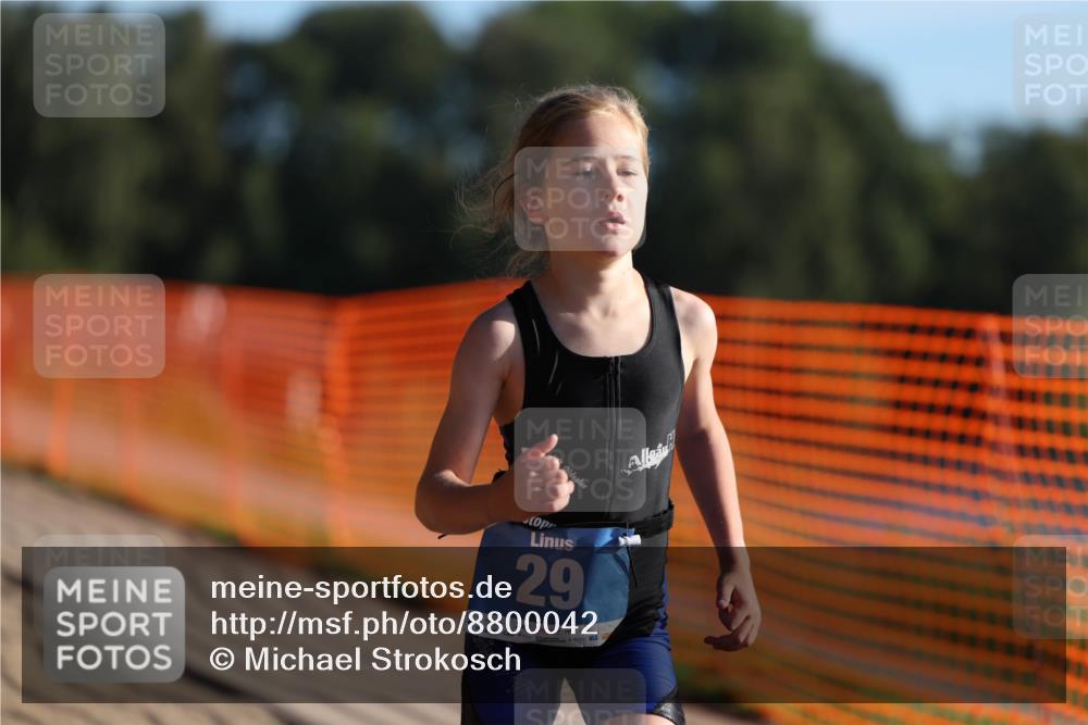 07.09.2025 - 19. Norderstedt Triathlon Michael Strokosch http://msf.ph/oto/8800042 07.09.2025 09:13:34 Laufen 29 meine-sportfotos.de