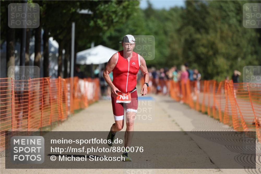 07.09.2025 - 19. Norderstedt Triathlon Michael Strokosch http://msf.ph/oto/8800076 07.09.2025 12:00:39 Laufen 704 meine-sportfotos.de