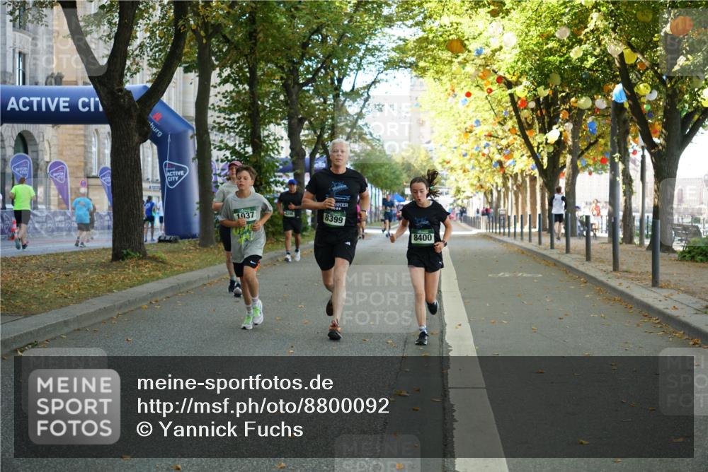07.09.2025 - BARMER Alsterlauf Yannick Fuchs http://msf.ph/oto/8800092 07.09.2025 11:48:15 Laufen 1037, 8399, 8400 meine-sportfotos.de