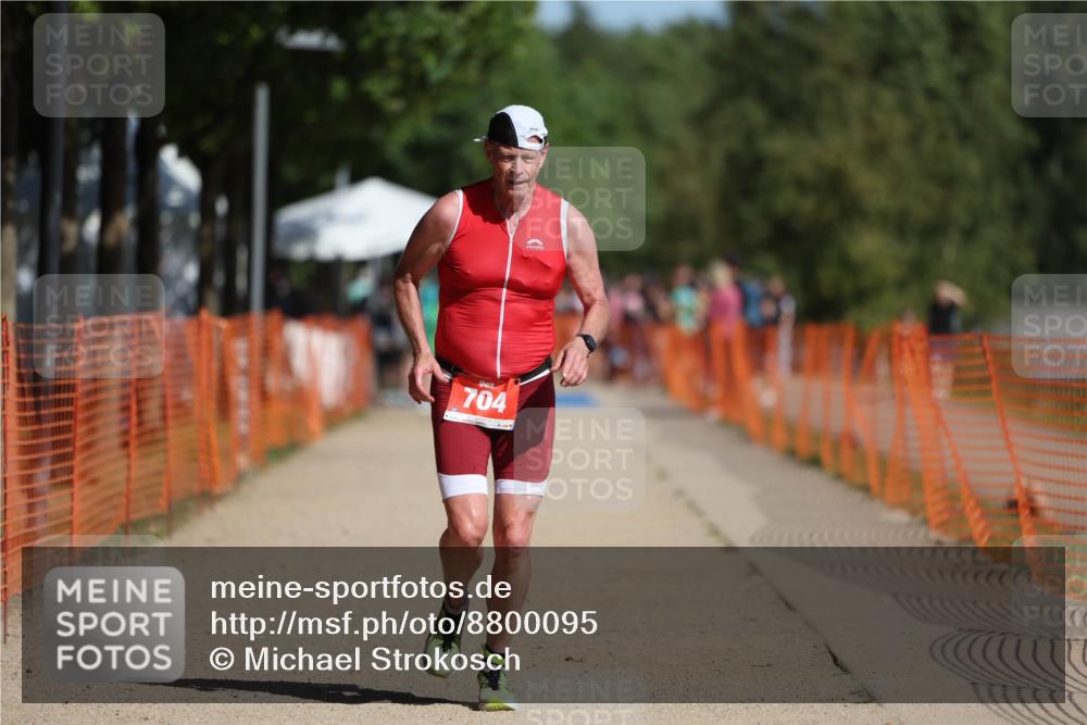 07.09.2025 - 19. Norderstedt Triathlon Michael Strokosch http://msf.ph/oto/8800095 07.09.2025 12:00:40 Laufen 704 meine-sportfotos.de