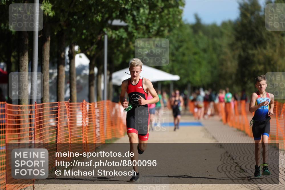 07.09.2025 - 19. Norderstedt Triathlon Michael Strokosch http://msf.ph/oto/8800096 07.09.2025 10:56:48 Laufen 98, 104 meine-sportfotos.de