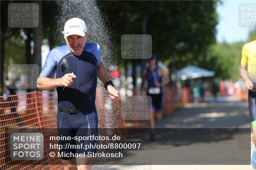 07.09.2025 - 19. Norderstedt Triathlon Michael Strokosch http://msf.ph/oto/8800097 07.09.2025 14:49:23 Laufen 1011, 1032, 1042 meine-sportfotos.de