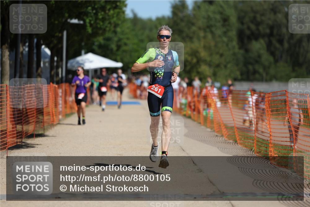 07.09.2025 - 19. Norderstedt Triathlon Michael Strokosch http://msf.ph/oto/8800105 07.09.2025 12:30:05 Laufen 261, 279 meine-sportfotos.de