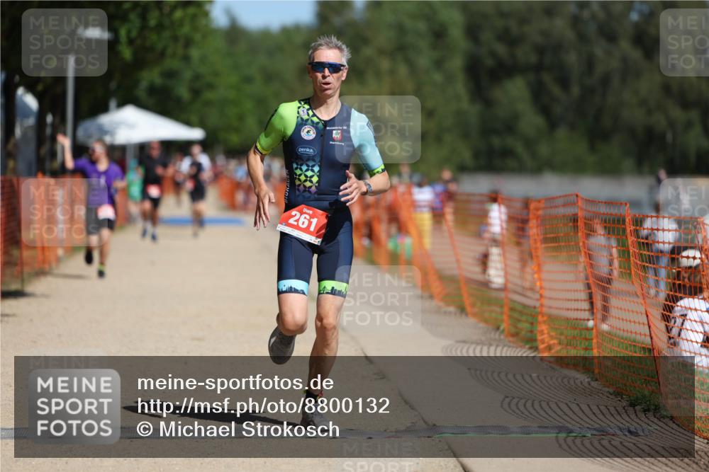 07.09.2025 - 19. Norderstedt Triathlon Michael Strokosch http://msf.ph/oto/8800132 07.09.2025 12:30:06 Laufen 261, 279, 1246 meine-sportfotos.de