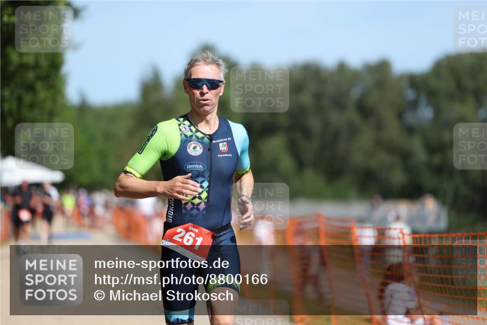 07.09.2025 - 19. Norderstedt Triathlon Michael Strokosch http://msf.ph/oto/8800166 07.09.2025 12:30:08 Laufen 261, 279, 1246 meine-sportfotos.de