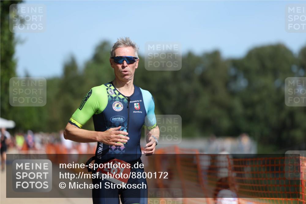 07.09.2025 - 19. Norderstedt Triathlon Michael Strokosch http://msf.ph/oto/8800172 07.09.2025 12:30:08 Laufen 261, 279, 1246 meine-sportfotos.de