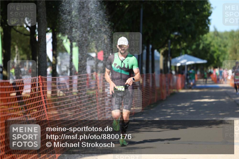 07.09.2025 - 19. Norderstedt Triathlon Michael Strokosch http://msf.ph/oto/8800176 07.09.2025 14:49:34 Laufen 1037 meine-sportfotos.de