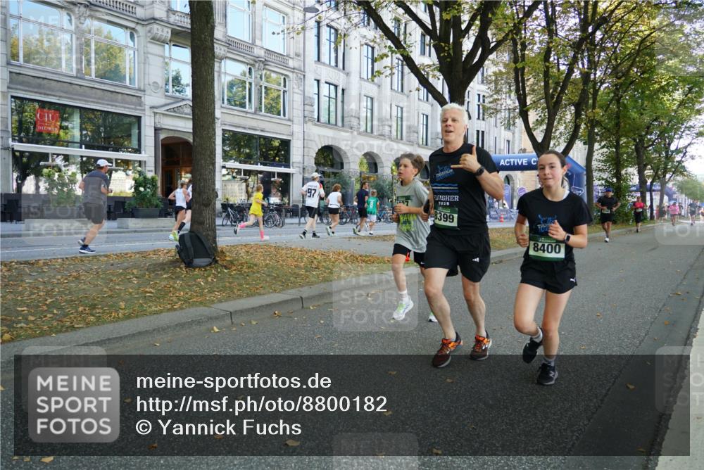 07.09.2025 - BARMER Alsterlauf Yannick Fuchs http://msf.ph/oto/8800182 07.09.2025 11:48:18 Laufen 97, 2025, 8399, 8400 meine-sportfotos.de