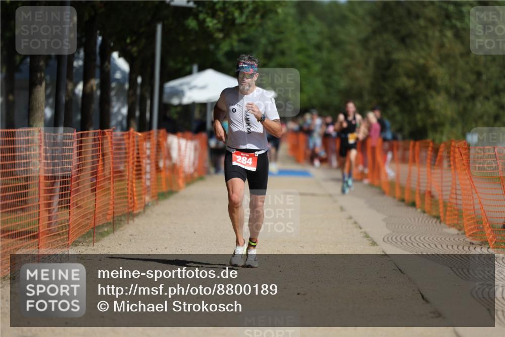 07.09.2025 - 19. Norderstedt Triathlon Michael Strokosch http://msf.ph/oto/8800189 07.09.2025 12:00:51 Laufen 284 meine-sportfotos.de