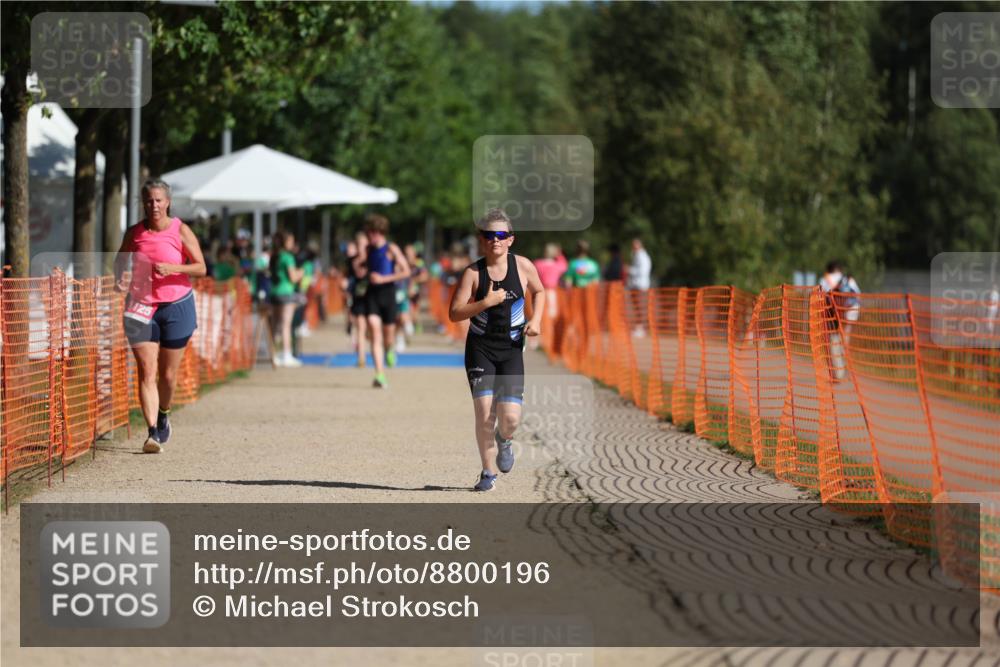 07.09.2025 - 19. Norderstedt Triathlon Michael Strokosch http://msf.ph/oto/8800196 07.09.2025 10:56:58 Laufen 98, 122 meine-sportfotos.de