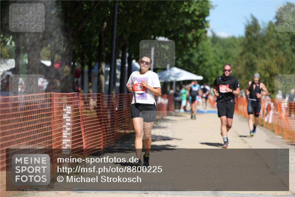 07.09.2025 - 19. Norderstedt Triathlon Michael Strokosch http://msf.ph/oto/8800225 07.09.2025 13:08:00 Laufen 150, 698, 825, 1331 meine-sportfotos.de