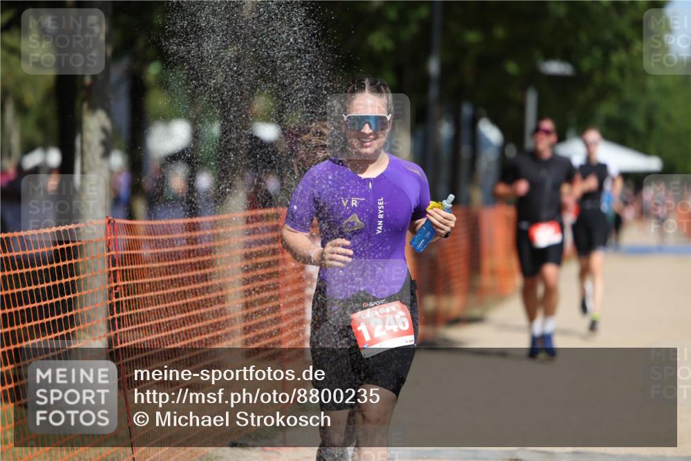 07.09.2025 - 19. Norderstedt Triathlon Michael Strokosch http://msf.ph/oto/8800235 07.09.2025 12:30:15 Laufen 252, 292, 1246 meine-sportfotos.de