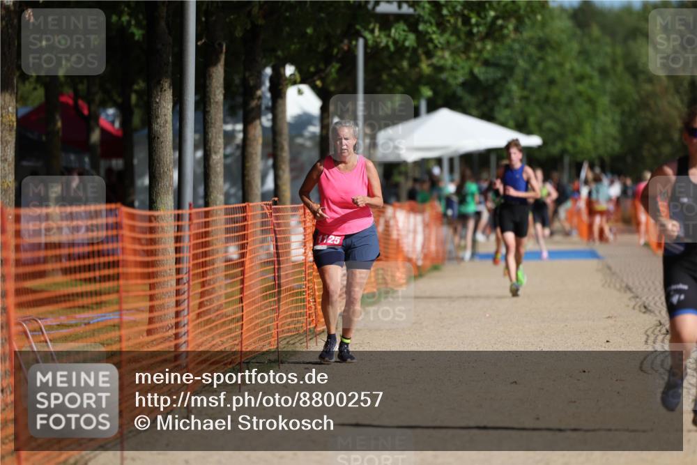 07.09.2025 - 19. Norderstedt Triathlon Michael Strokosch http://msf.ph/oto/8800257 07.09.2025 10:57:02 Laufen 122, 1125 meine-sportfotos.de