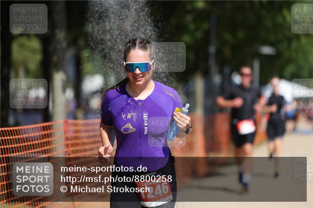 07.09.2025 - 19. Norderstedt Triathlon Michael Strokosch http://msf.ph/oto/8800258 07.09.2025 12:30:16 Laufen 252, 292, 1246 meine-sportfotos.de