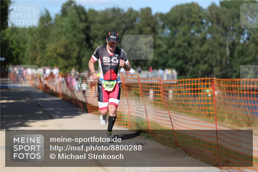 07.09.2025 - 19. Norderstedt Triathlon Michael Strokosch http://msf.ph/oto/8800288 07.09.2025 14:49:43 Laufen 985 meine-sportfotos.de