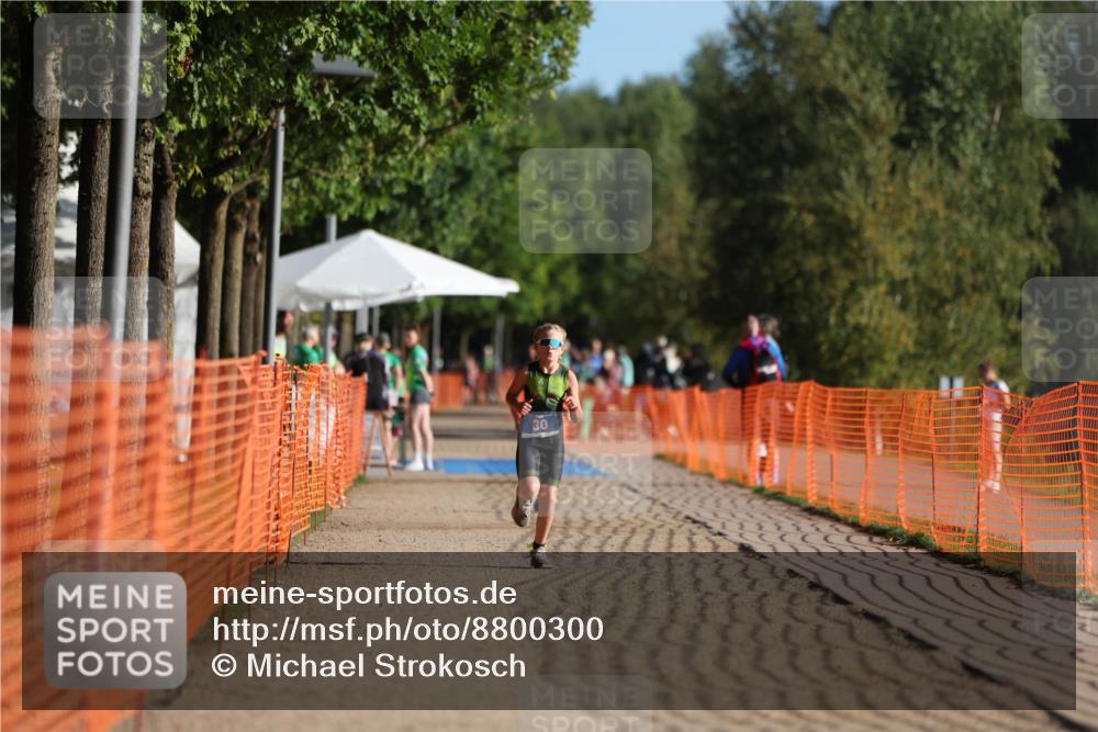 07.09.2025 - 19. Norderstedt Triathlon Michael Strokosch http://msf.ph/oto/8800300 07.09.2025 09:14:00 Laufen 30 meine-sportfotos.de