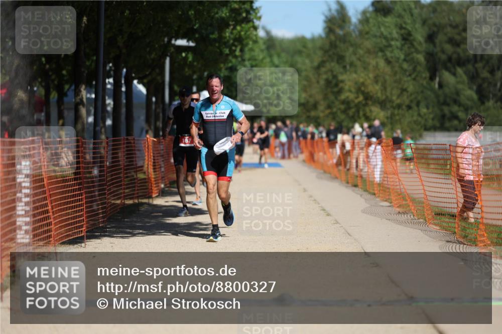 07.09.2025 - 19. Norderstedt Triathlon Michael Strokosch http://msf.ph/oto/8800327 07.09.2025 13:08:10 Laufen 167, 212, 249, 698, 1331 meine-sportfotos.de