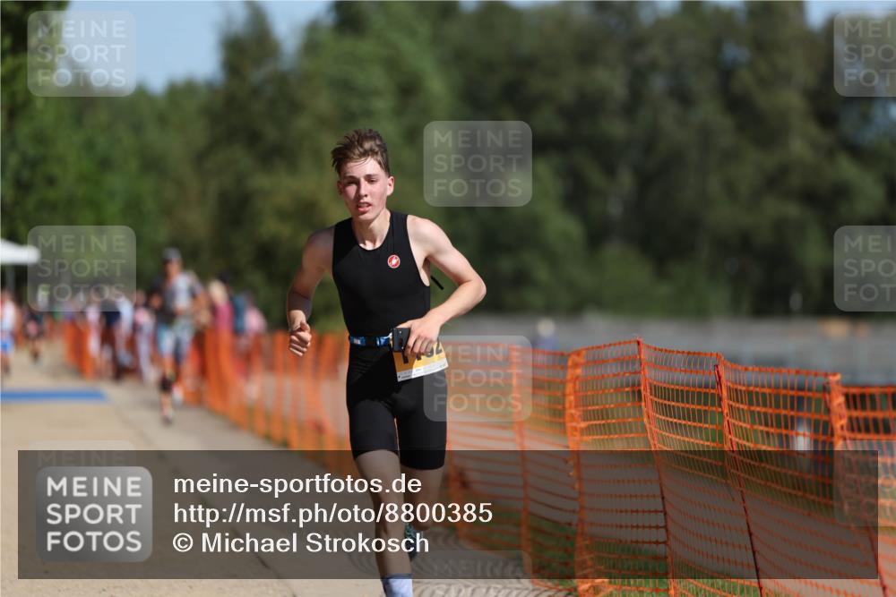 07.09.2025 - 19. Norderstedt Triathlon Michael Strokosch http://msf.ph/oto/8800385 07.09.2025 12:00:59 Laufen 1152 meine-sportfotos.de
