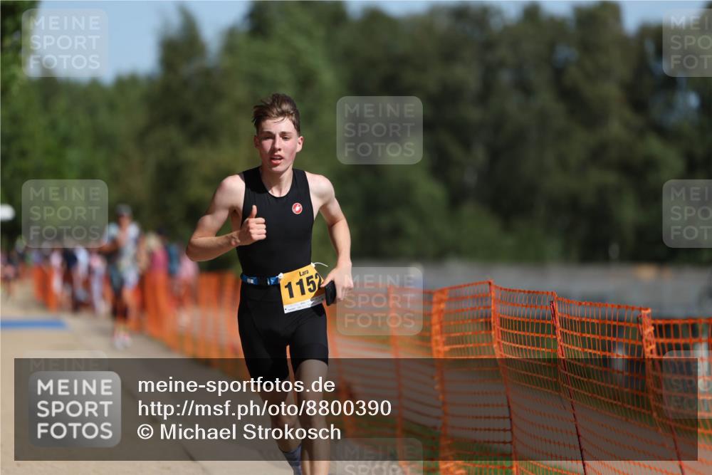 07.09.2025 - 19. Norderstedt Triathlon Michael Strokosch http://msf.ph/oto/8800390 07.09.2025 12:00:59 Laufen 1152 meine-sportfotos.de