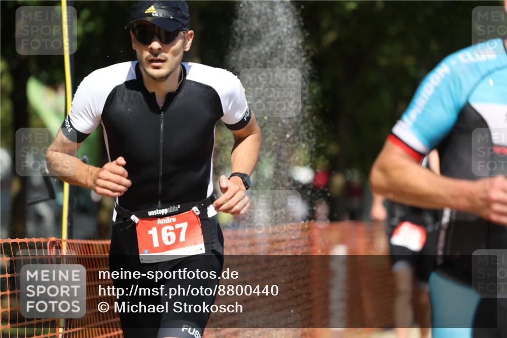 07.09.2025 - 19. Norderstedt Triathlon Michael Strokosch http://msf.ph/oto/8800440 07.09.2025 13:08:16 Laufen 167, 205, 212, 249 meine-sportfotos.de