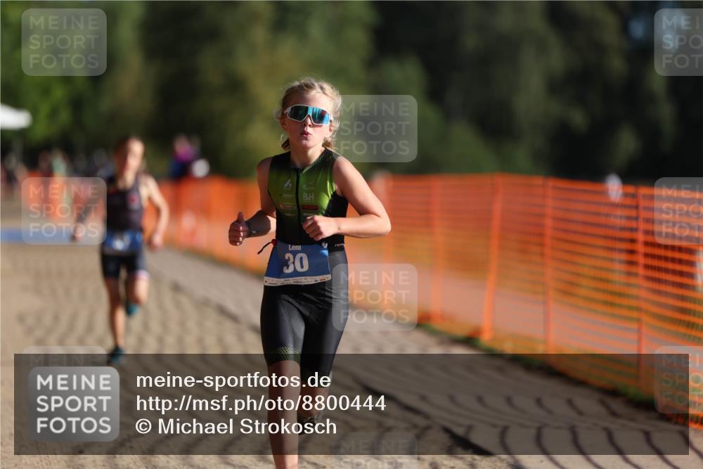 07.09.2025 - 19. Norderstedt Triathlon Michael Strokosch http://msf.ph/oto/8800444 07.09.2025 09:14:06 Laufen 30, 51 meine-sportfotos.de