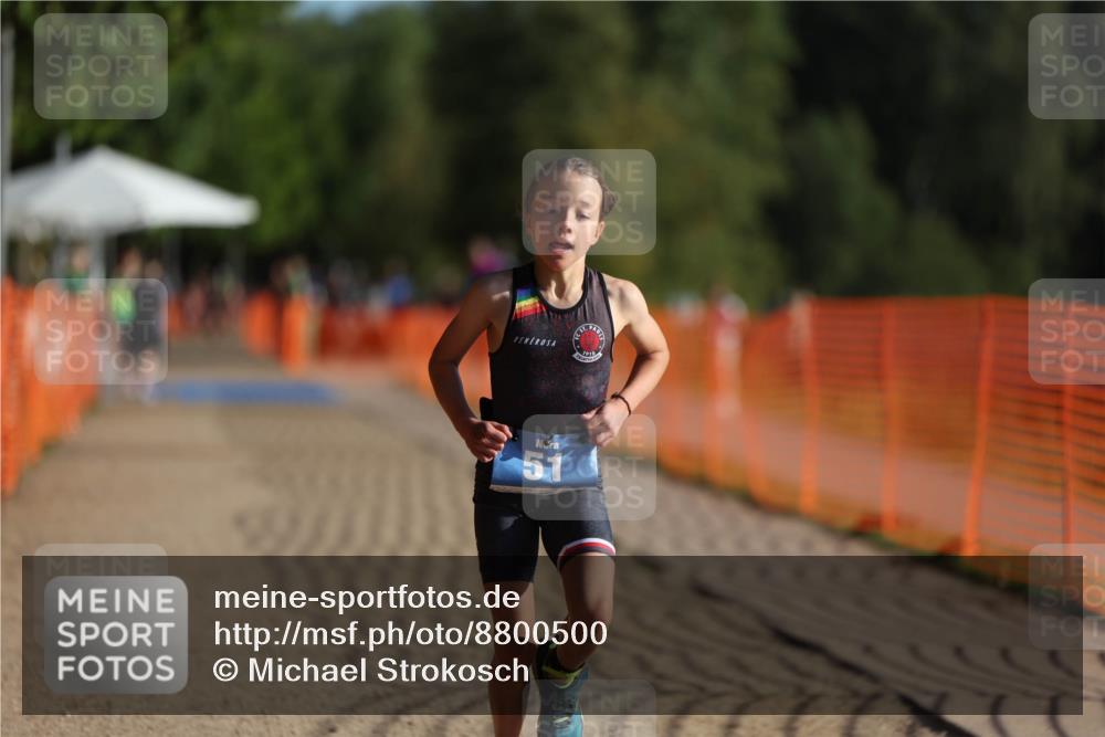 07.09.2025 - 19. Norderstedt Triathlon Michael Strokosch http://msf.ph/oto/8800500 07.09.2025 09:14:09 Laufen 30, 51 meine-sportfotos.de
