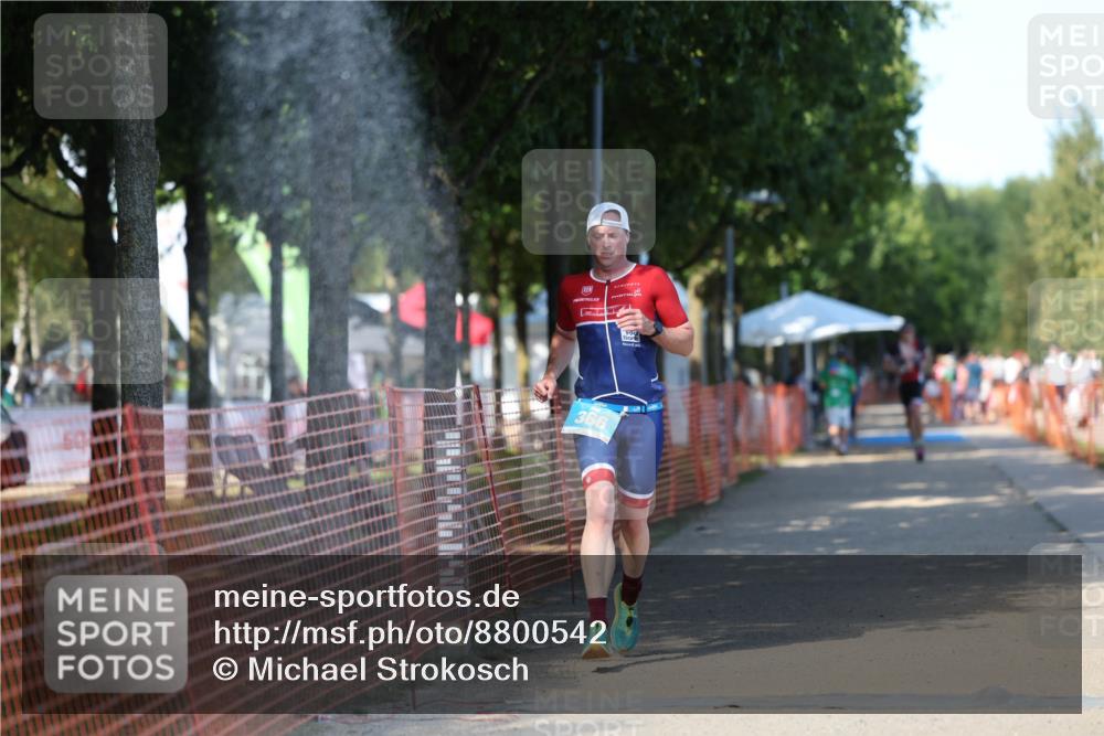 07.09.2025 - 19. Norderstedt Triathlon Michael Strokosch http://msf.ph/oto/8800542 07.09.2025 14:50:43 Laufen 366, 872 meine-sportfotos.de