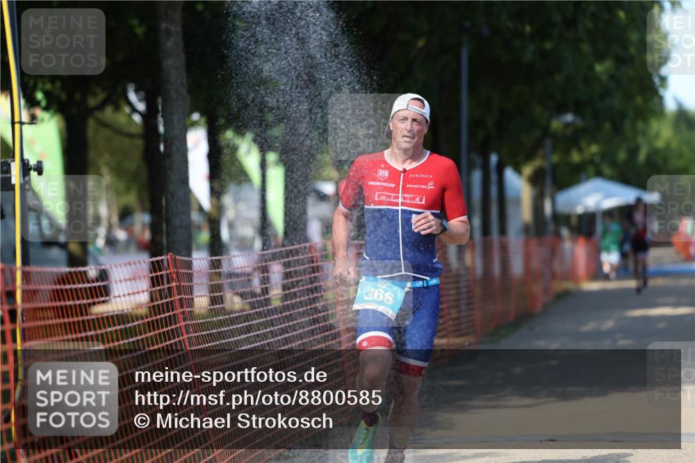 07.09.2025 - 19. Norderstedt Triathlon Michael Strokosch http://msf.ph/oto/8800585 07.09.2025 14:50:45 Laufen 366, 872 meine-sportfotos.de
