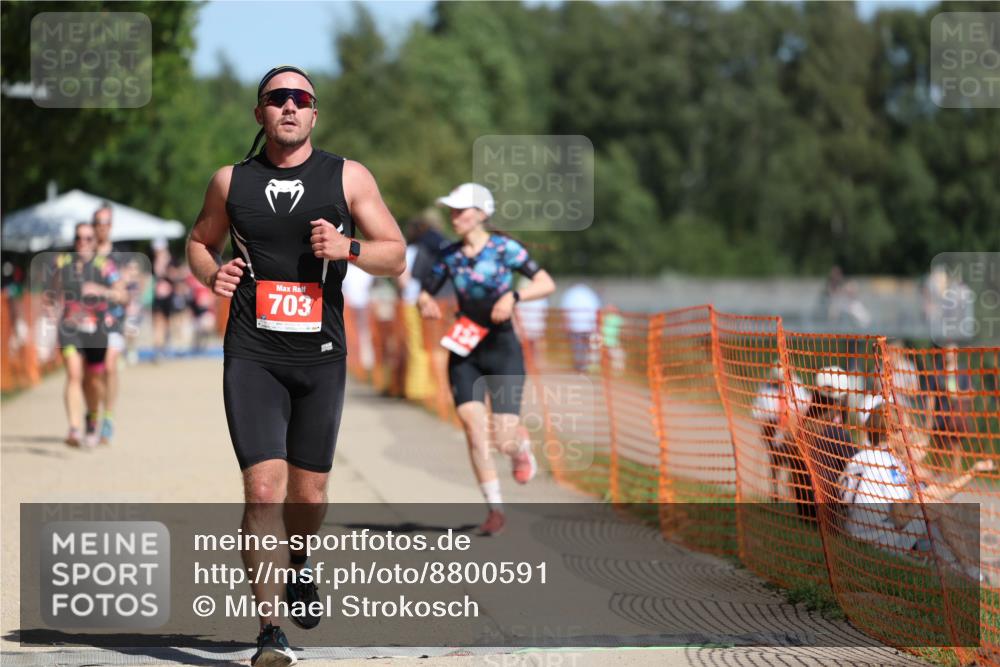 07.09.2025 - 19. Norderstedt Triathlon Michael Strokosch http://msf.ph/oto/8800591 07.09.2025 12:30:40 Laufen 303, 703, 822, 1280, 1343 meine-sportfotos.de