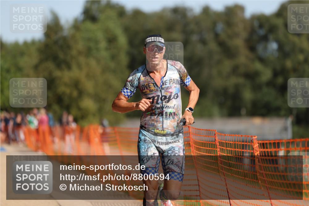 07.09.2025 - 19. Norderstedt Triathlon Michael Strokosch http://msf.ph/oto/8800594 07.09.2025 12:01:09 Laufen 787, 796, 1156 meine-sportfotos.de