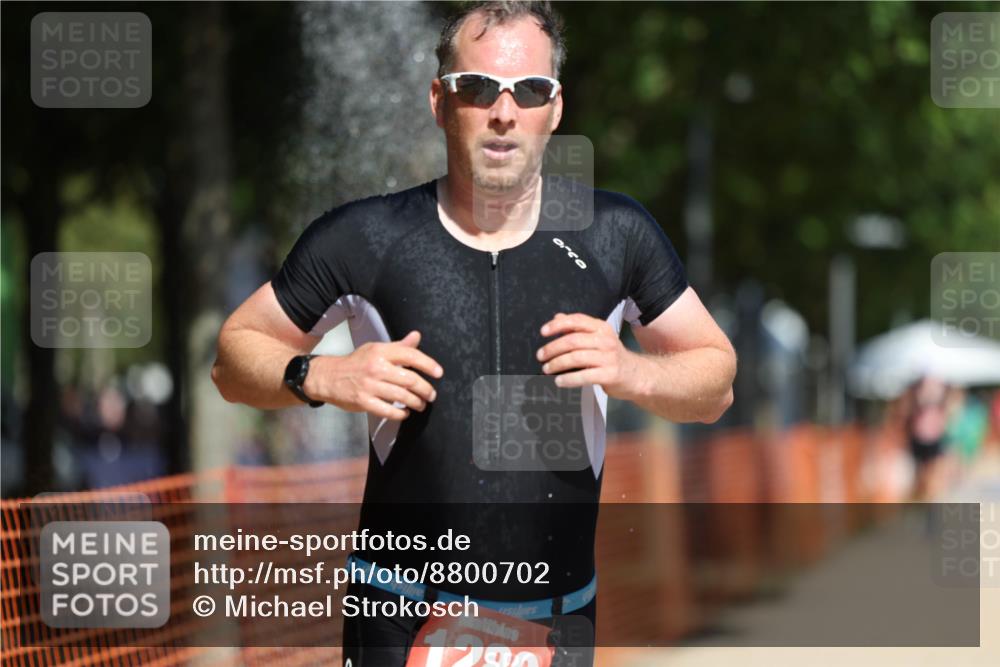 07.09.2025 - 19. Norderstedt Triathlon Michael Strokosch http://msf.ph/oto/8800702 07.09.2025 12:30:48 Laufen 822, 1280 meine-sportfotos.de