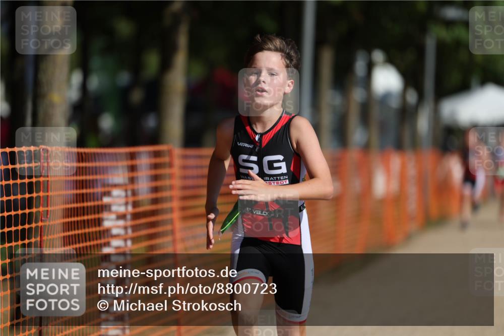 07.09.2025 - 19. Norderstedt Triathlon Michael Strokosch http://msf.ph/oto/8800723 07.09.2025 10:57:40 Laufen 130 meine-sportfotos.de
