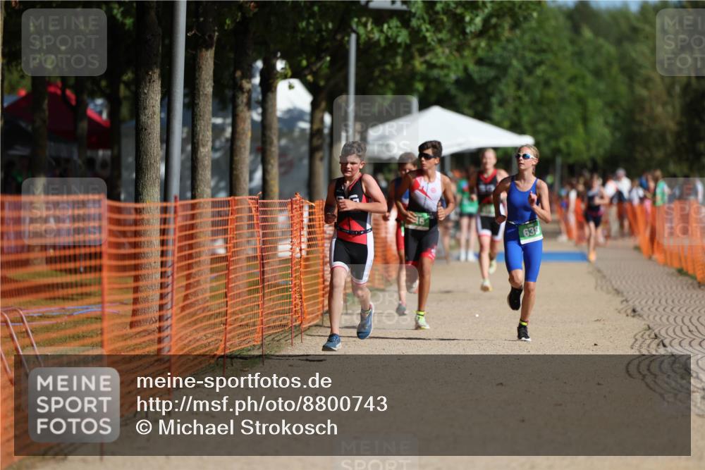 07.09.2025 - 19. Norderstedt Triathlon Michael Strokosch http://msf.ph/oto/8800743 07.09.2025 10:57:43 Laufen 60, 115, 130, 638 meine-sportfotos.de
