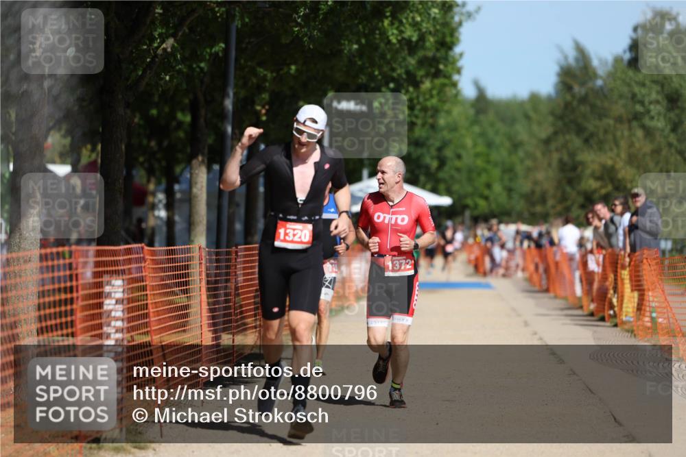 07.09.2025 - 19. Norderstedt Triathlon Michael Strokosch http://msf.ph/oto/8800796 07.09.2025 12:30:56 Laufen 710, 1300, 1320, 1372 meine-sportfotos.de