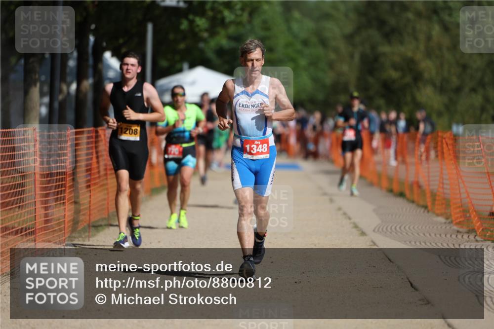 07.09.2025 - 19. Norderstedt Triathlon Michael Strokosch http://msf.ph/oto/8800812 07.09.2025 12:01:23 Laufen 770, 1208, 1348 meine-sportfotos.de