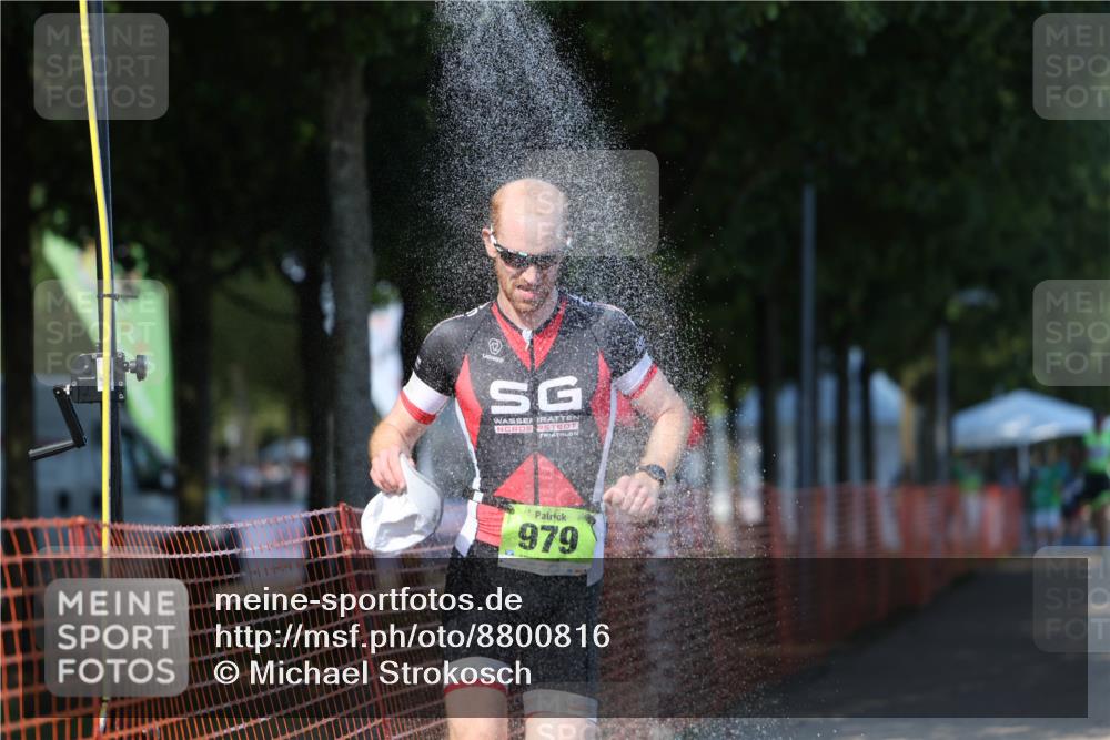 07.09.2025 - 19. Norderstedt Triathlon Michael Strokosch http://msf.ph/oto/8800816 07.09.2025 14:51:32 Laufen 979 meine-sportfotos.de