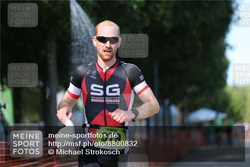 07.09.2025 - 19. Norderstedt Triathlon Michael Strokosch http://msf.ph/oto/8800832 07.09.2025 14:51:32 Laufen 979 meine-sportfotos.de