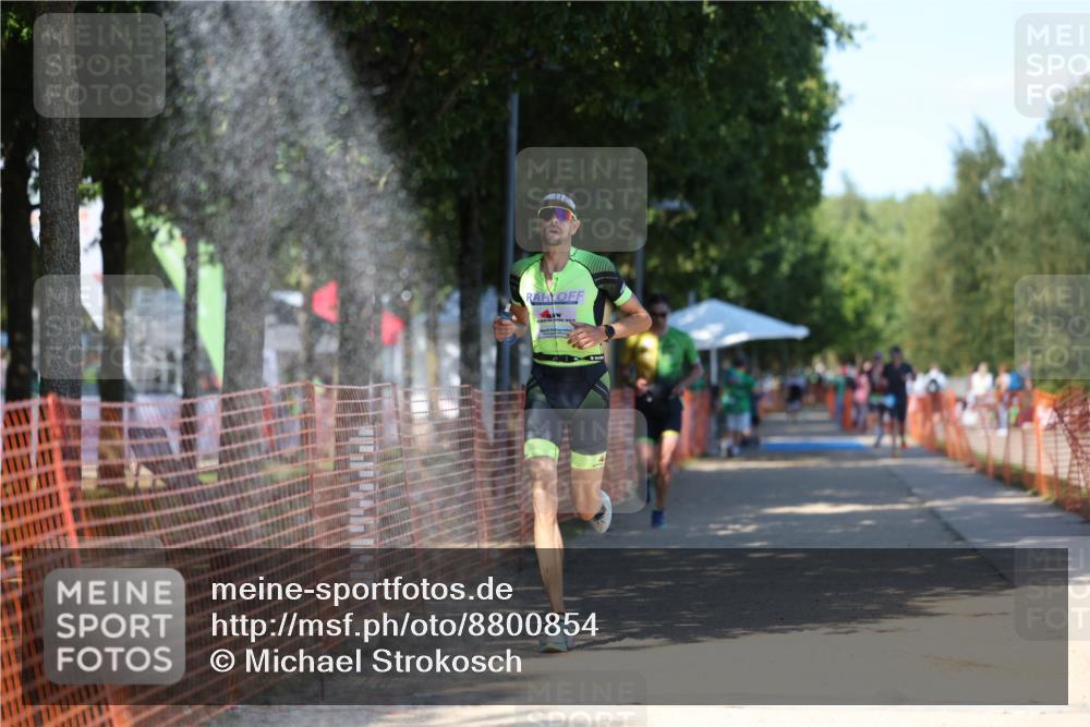 07.09.2025 - 19. Norderstedt Triathlon Michael Strokosch http://msf.ph/oto/8800854 07.09.2025 14:51:40 Laufen 1028, 1469 meine-sportfotos.de