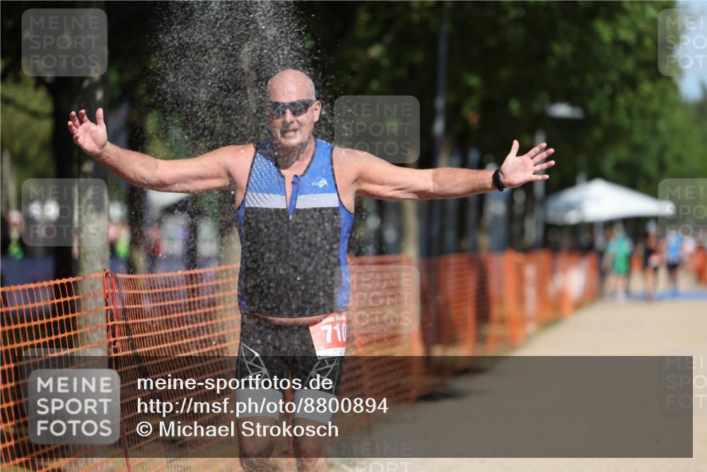 07.09.2025 - 19. Norderstedt Triathlon Michael Strokosch http://msf.ph/oto/8800894 07.09.2025 12:31:02 Laufen 710, 1320, 1372 meine-sportfotos.de