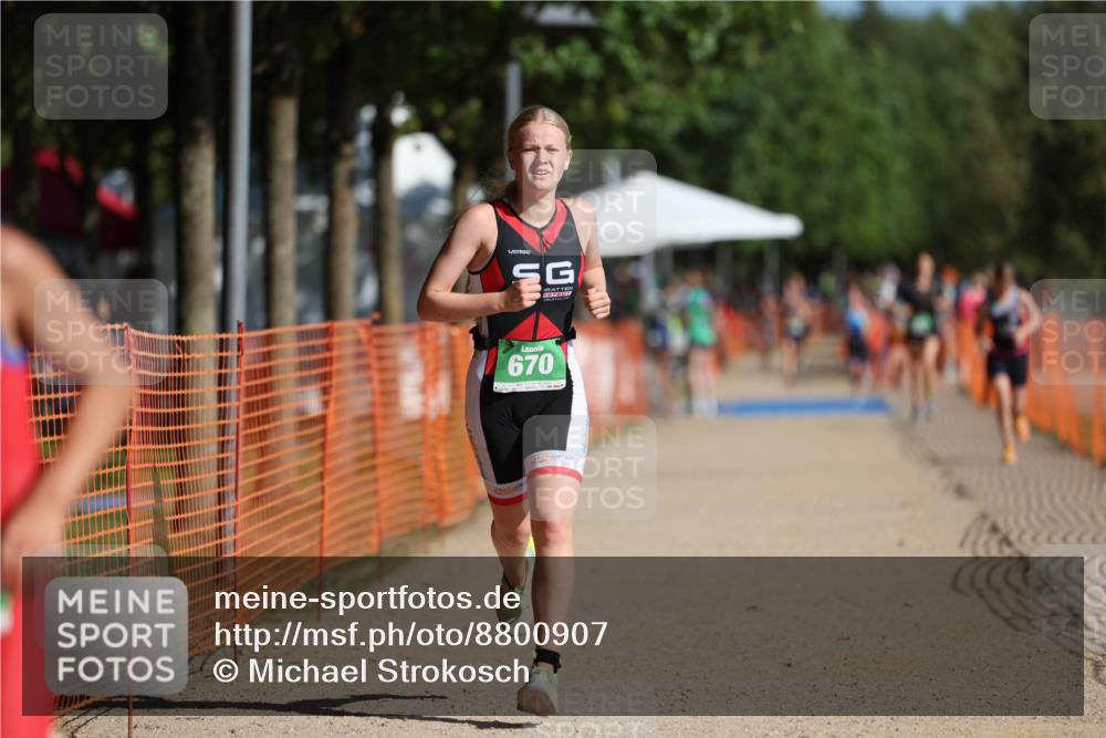 07.09.2025 - 19. Norderstedt Triathlon Michael Strokosch http://msf.ph/oto/8800907 07.09.2025 10:57:51 Laufen 60, 108, 115, 638, 670 meine-sportfotos.de