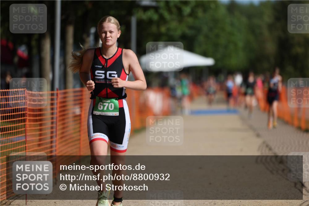 07.09.2025 - 19. Norderstedt Triathlon Michael Strokosch http://msf.ph/oto/8800932 07.09.2025 10:57:52 Laufen 60, 108, 115, 638, 670 meine-sportfotos.de