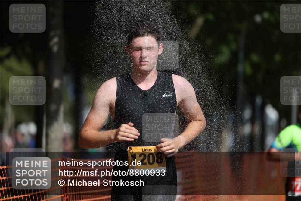 07.09.2025 - 19. Norderstedt Triathlon Michael Strokosch http://msf.ph/oto/8800933 07.09.2025 12:01:28 Laufen 770, 774, 1208, 1301, 1332, 1348 meine-sportfotos.de