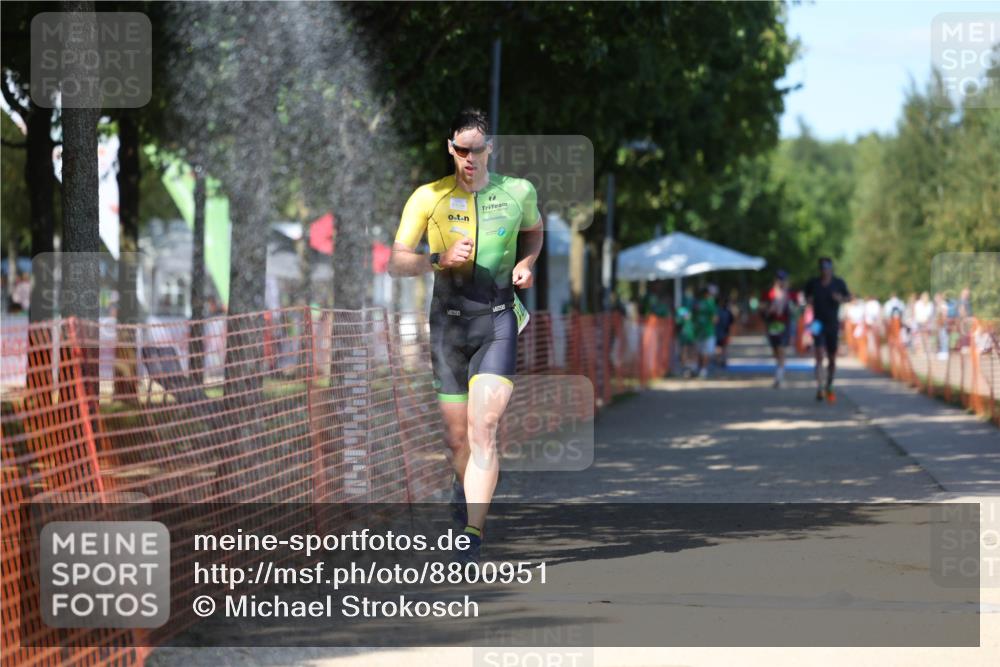 07.09.2025 - 19. Norderstedt Triathlon Michael Strokosch http://msf.ph/oto/8800951 07.09.2025 14:51:45 Laufen 1028, 1469 meine-sportfotos.de