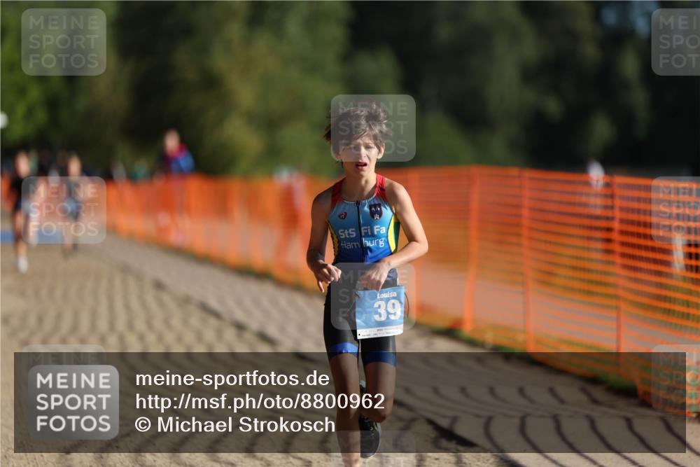 07.09.2025 - 19. Norderstedt Triathlon Michael Strokosch http://msf.ph/oto/8800962 07.09.2025 09:15:02 Laufen 34, 39 meine-sportfotos.de